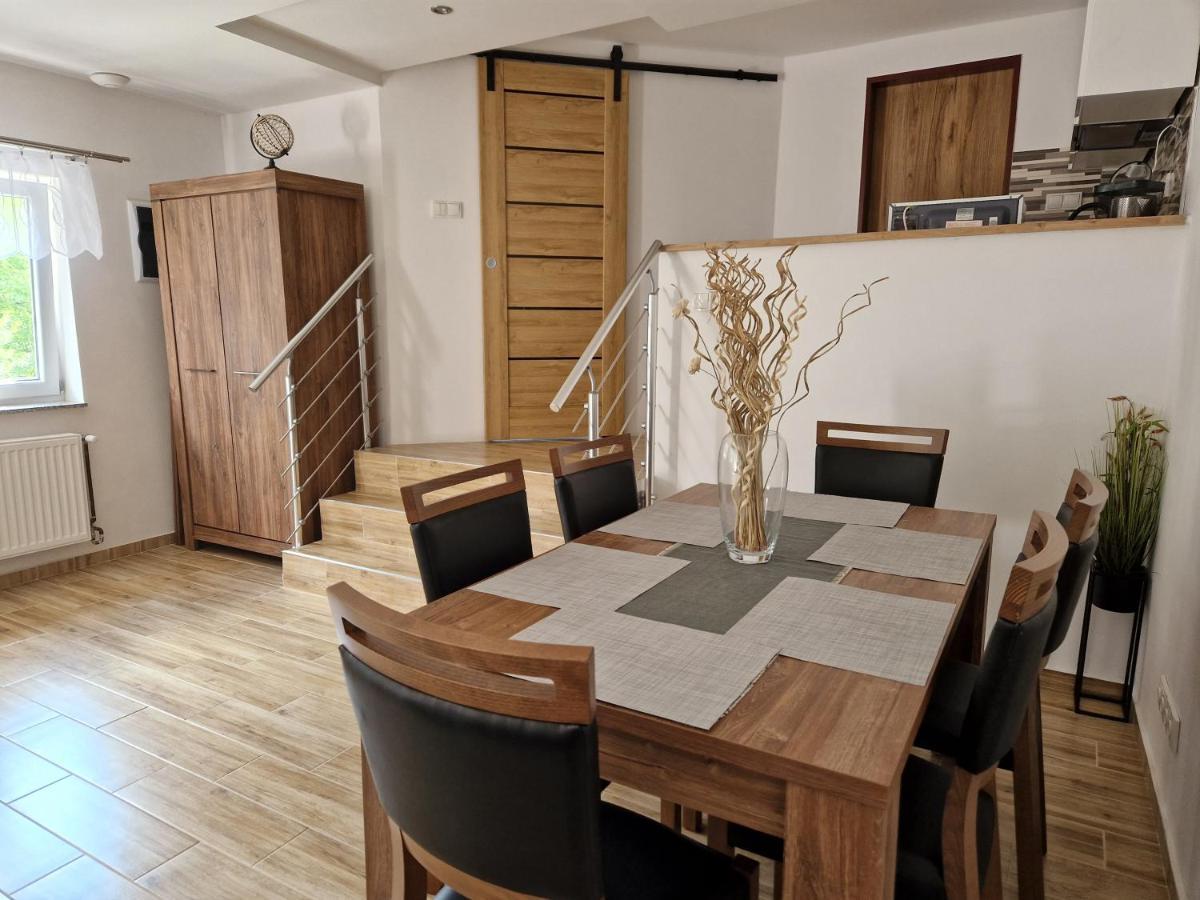 Restaurace U Mateje B&B Nove Mesto pod Smrkem Exterior photo